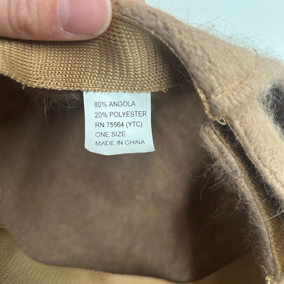 Angora cap - Picture 5 of 5